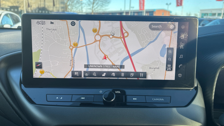 Nissan Juke 1.0 DiG-T N-Connecta 5dr Petrol Hatchback